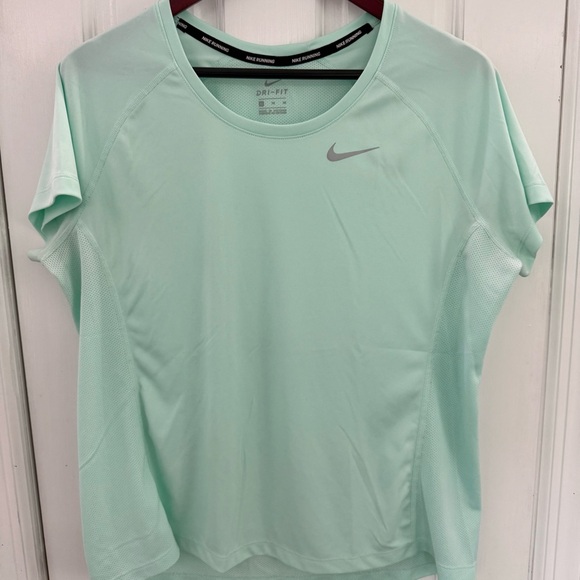 Nike Tops - Nike Dri-FIT Running Tee – Mint Green – Women’s XL